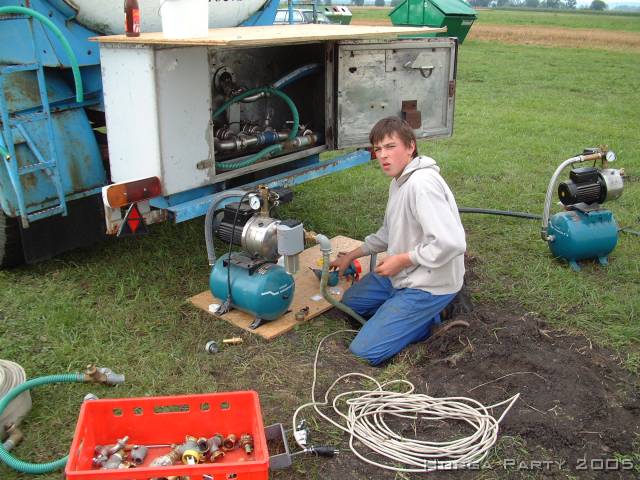 Party 2005 141 